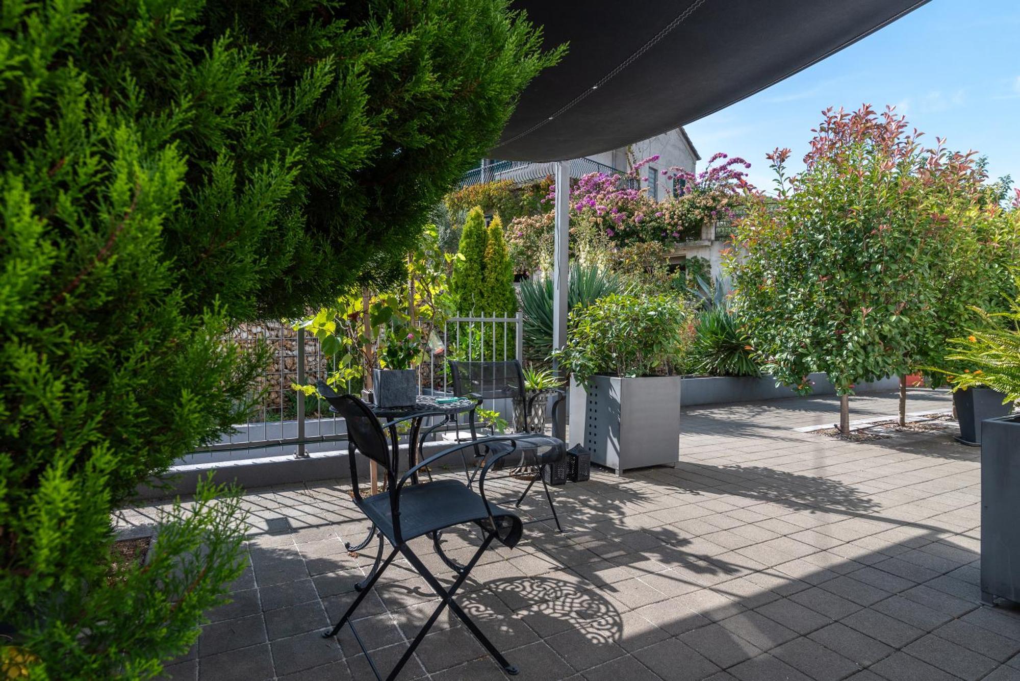 Casa Vita Apartments Slatine Eksteriør bilde