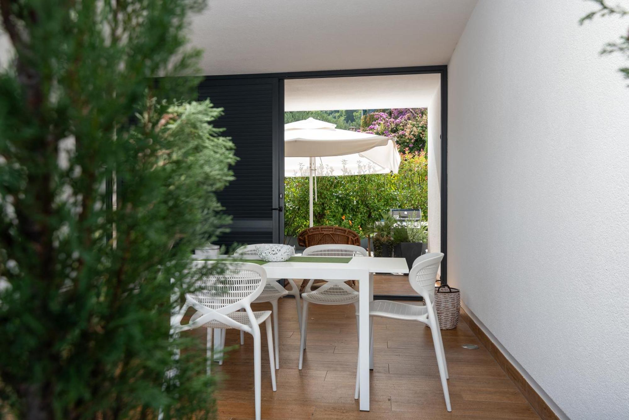 Casa Vita Apartments Slatine Eksteriør bilde
