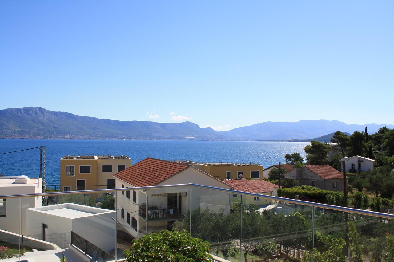 Casa Vita Apartments Slatine Eksteriør bilde