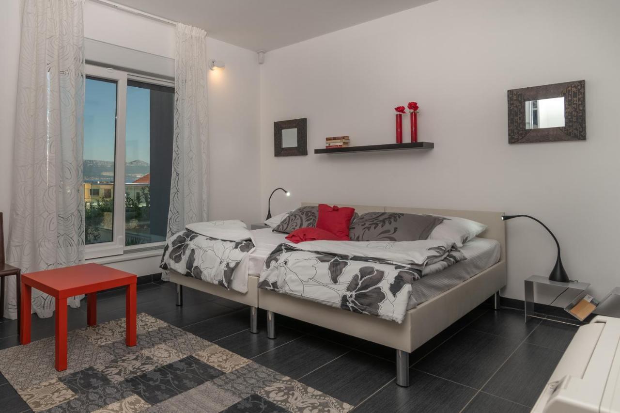 Casa Vita Apartments Slatine Eksteriør bilde